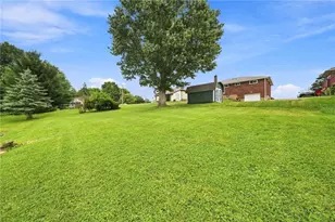 2202 Juanita Dr, Robinson Twp, PA 15108 - Photo 33