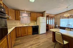 429 Vista Ln, Murrysville, PA 15668 - Photo 3