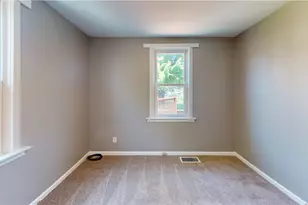 742 Lemington St, Greensburg, PA 15601 - Photo 5