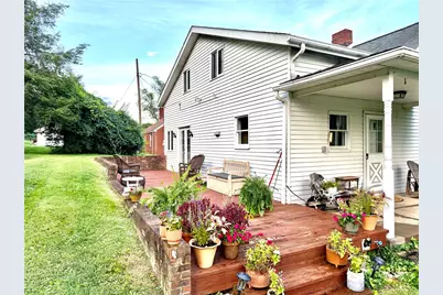 16 Ranch Rd, Dunbar Township, PA 15431 - Photo 3