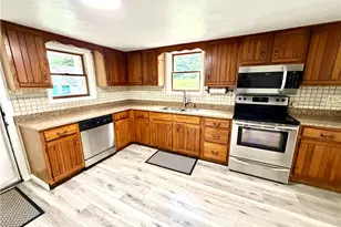 16 Ranch Rd, Dunbar Township, PA 15431 - Photo 13
