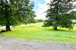16 Ranch Rd, Dunbar Township, PA 15431 - Photo 9