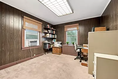 211 Newburn Dr, Pittsburgh, PA 15216 - Photo 21