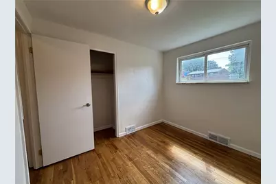 401 Cyra Dr, Monroeville, PA 15146 - Photo 1