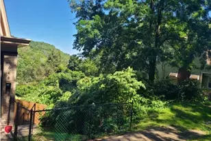646 Harker St, Elliott, PA 15220 - Photo 3