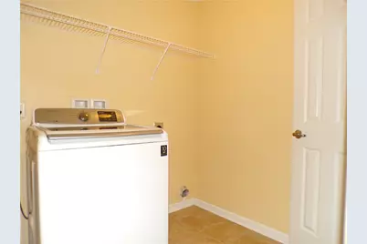 301 Maple Ridge Dr, Canonsburg, PA 15317 - Photo 23