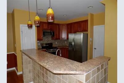 301 Maple Ridge Dr, Canonsburg, PA 15317 - Photo 7