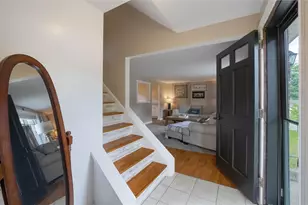 1520 Woodstream Dr, Pittsburgh, PA 15116 - Photo 5