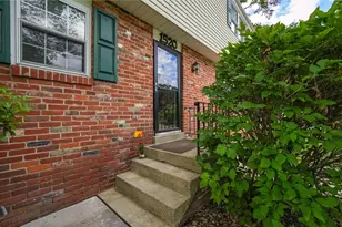 1520 Woodstream Dr, Pittsburgh, PA 15116 - Photo 3