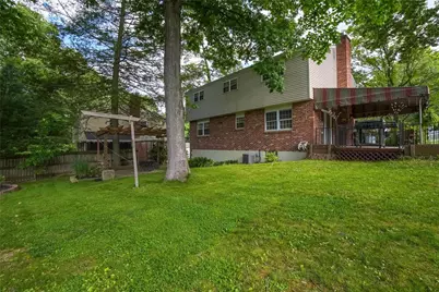 1520 Woodstream Dr, Pittsburgh, PA 15116 - Photo 35