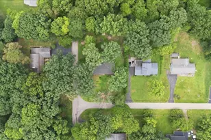 444 Leawood Dr, Neshannock Township, PA 16105 - Photo 33