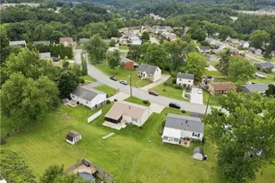 222 Great Smokey Dr, Pittsburgh, PA 15239 - Photo 33