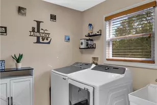 1050 Windy Oak Dr, Pittsburgh, PA 15239 - Photo 21