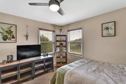 1050 Windy Oak Dr, Pittsburgh, PA 15239 - Photo 27