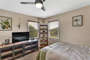 1050 Windy Oak Dr, Pittsburgh, PA 15239 - Photo 27