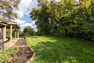 615 Nordeen Dr, West Mifflin, PA 15122 - Photo 7