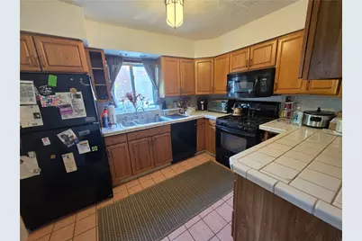 7910 Graff Ave, Pittsburgh, PA 15218 - Photo 7