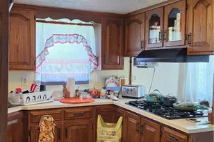 1671 Airport Rd, Fredonia, PA 16124 - Photo 11
