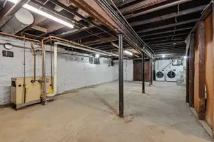 5518 Bartlett St, Pittsburgh, PA 15217 - Photo 37
