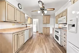 2116 Ritchie St, Aliquippa, PA 15001 - Photo 11