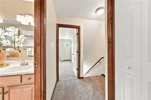 1124 Cranston Dr, Greensburg, PA 15601 - Photo 13