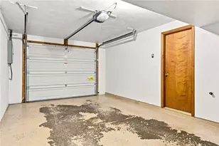 1124 Cranston Dr, Greensburg, PA 15601 - Photo 23