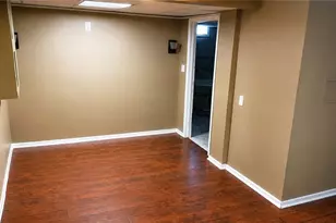 252 W Schwab Ave, Schenley Heights, PA 15120 - Photo 23