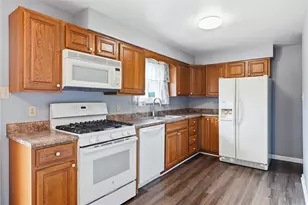 320 Overlook Dr, Beaver, PA 15010 - Photo 9