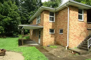 4107 Miracle Ridge Rd, Forward Township, PA 15063 - Photo 3