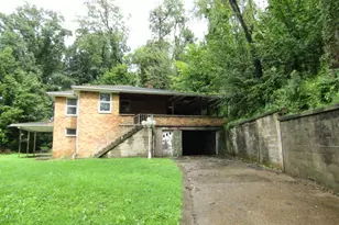 4107 Miracle Ridge Rd, Forward Township, PA 15063 - Photo 1