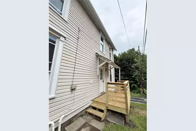1918 7th Ave #Rear, Beaver Falls, PA 15010 - Photo 3