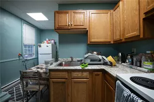 1604 Hatteras St, Pittsburgh, PA 15212 - Photo 9