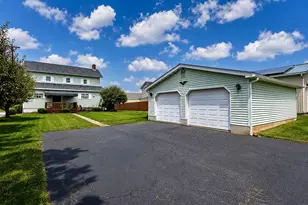 108 Railroad Ave, Hempfield Township, PA 15639 - Photo 33
