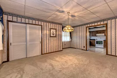 108 Railroad Avenue, Hempfield Township, PA 15639 - Photo 9