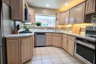 1536 Cochran Rd, Pittsburgh, PA 15243 - Photo 5