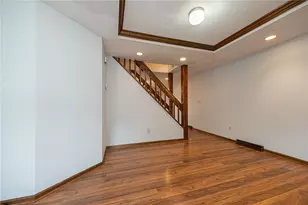 324 Linden Ave, Pittsburgh, PA 15215 - Photo 7