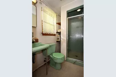 325 Liberty Street, California, PA 15419 - Photo 7