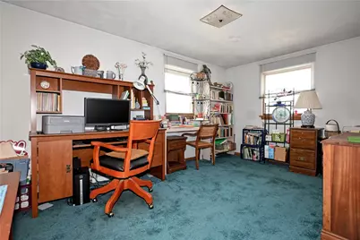 325 Liberty Street, California, PA 15419 - Photo 27