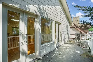 1315 Denniston St, Pittsburgh, PA 15217 - Photo 45