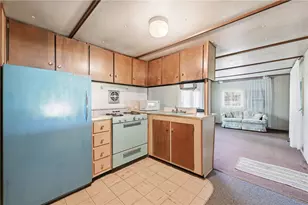 8937 Delaware Ln, Pittsburgh, PA 16424 - Photo 11