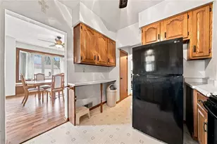 1221 Martin Ave, New Kensington, PA 15068 - Photo 11