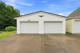 1221 Martin Ave, New Kensington, PA 15068 - Photo 27