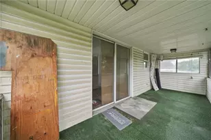 1221 Martin Ave, New Kensington, PA 15068 - Photo 25