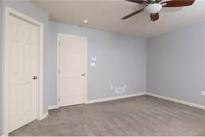 308 Trotwood Dr, Robinson Twp, PA 15108 - Photo 19