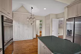 502 Farndale, Pittsburgh, PA 15238 - Photo 17