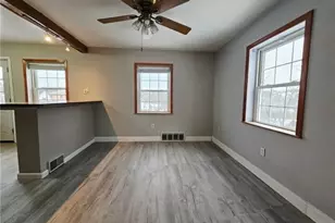 409 Mendelssohn Ave, Clairton, PA 15025 - Photo 9