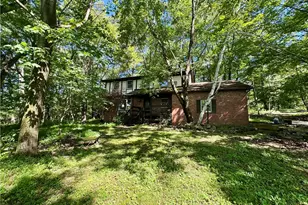 901 Stratford Rd, Fairfeld Township, PA 15658 - Photo 1