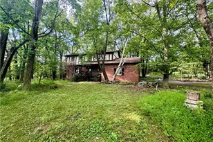 901 Stratford Rd, Fairfeld Township, PA 15658 - Photo 1