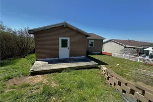 509 S Summit St, Derry Township, PA 15627 - Photo 15