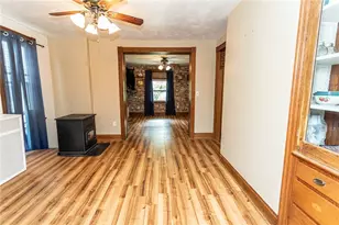 1212 Vine St, Connellsville, PA 15425 - Photo 13
